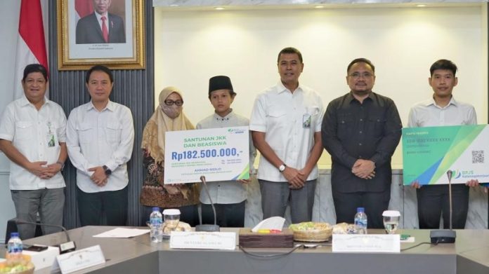 Santunan Petugas Haji Wafat 2023a
